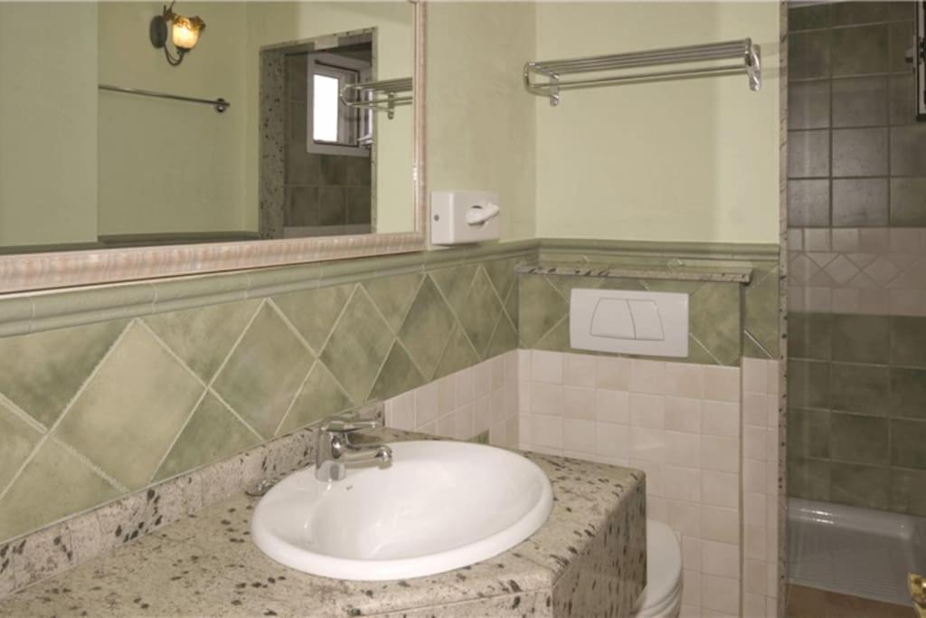 Casa Rustica Con Jacuzzi Dom wakacyjny Las Palmas de Gran Canaria