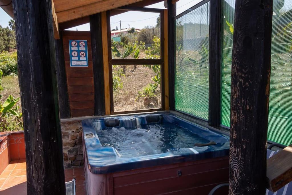 Casa Rustica Con Jacuzzi * Las Palmas de Gran Canaria