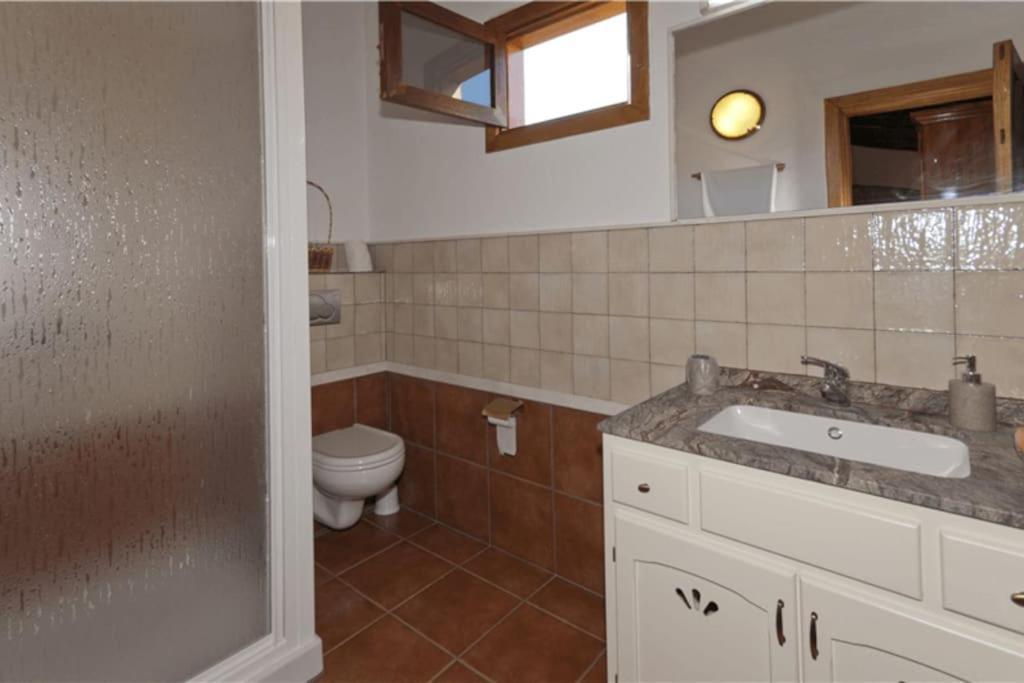 Casa Rustica Con Jacuzzi Vakantiehuis *