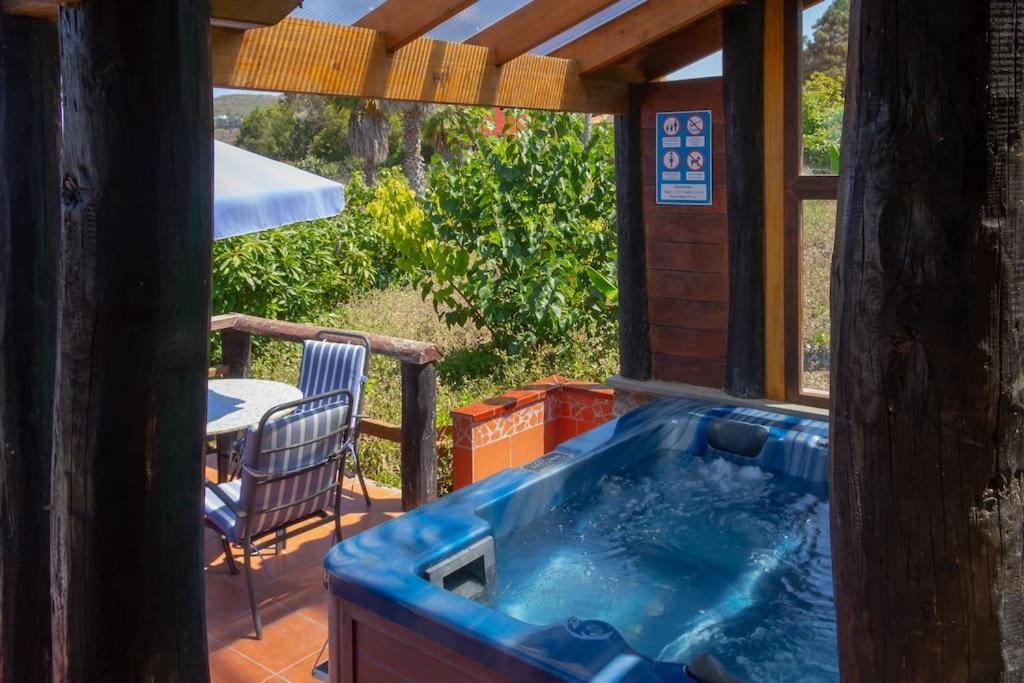 Casa Rustica Con Jacuzzi Dom wakacyjny Las Palmas de Gran Canaria